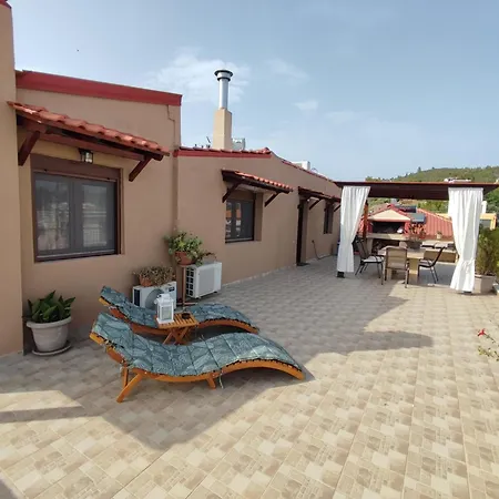 Theasis Luxury Panoramic Penthouse Apartment *