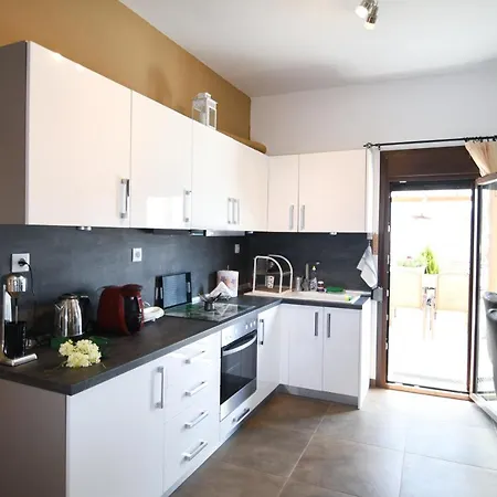 Theasis Luxury Panoramic Penthouse Апартаменты